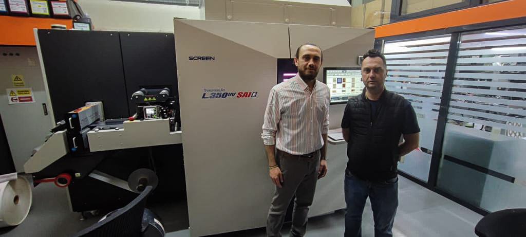 Image from Güleç Etiket boosts efficiency and quality consistency with new SCREEN Truepress Jet L350 SAI-E digital printing press